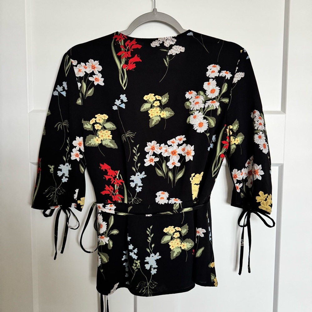 Topshop Black V-Neck Floral Wrap Tie Ruched Elbow Length Sleeve Blouse Sz 6 Tall - Picture 3 of 16